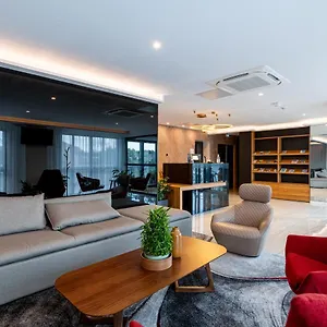 3* فندق Woods Geneve-thoiry