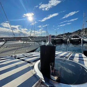 Bateau-hôtel Bea Boat Charter Menton
